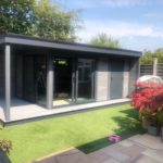 Garden Room With Dividing Wall And Single Canopy