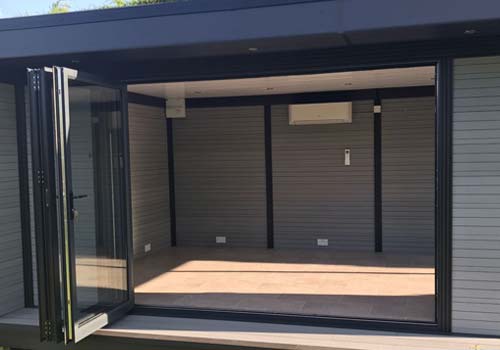 Garden Room With Multifolding Doors